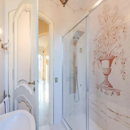 In Lucca With Pool And Countryside Views Вилла *