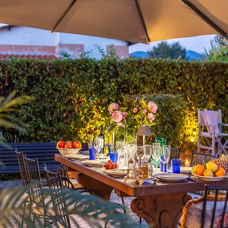 Вилла In Lucca With Pool And Countryside Views Cappella