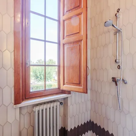 In Lucca With Pool And Countryside Views * Cappella