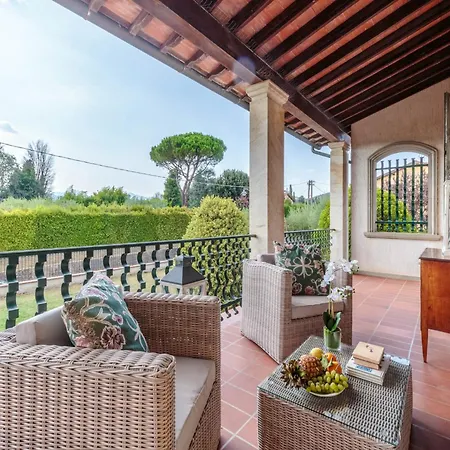 Вилла In Lucca With Pool And Countryside Views Cappella