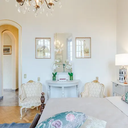 Cesare, A Convenient 4 Bedroom Villa Cappella