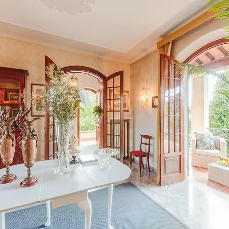 In Lucca With Pool And Countryside Views