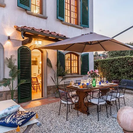 In Lucca With Pool And Countryside Views * Cappella