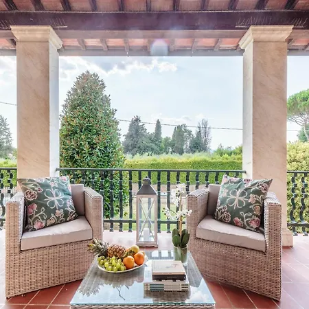 Вилла In Lucca With Pool And Countryside Views *